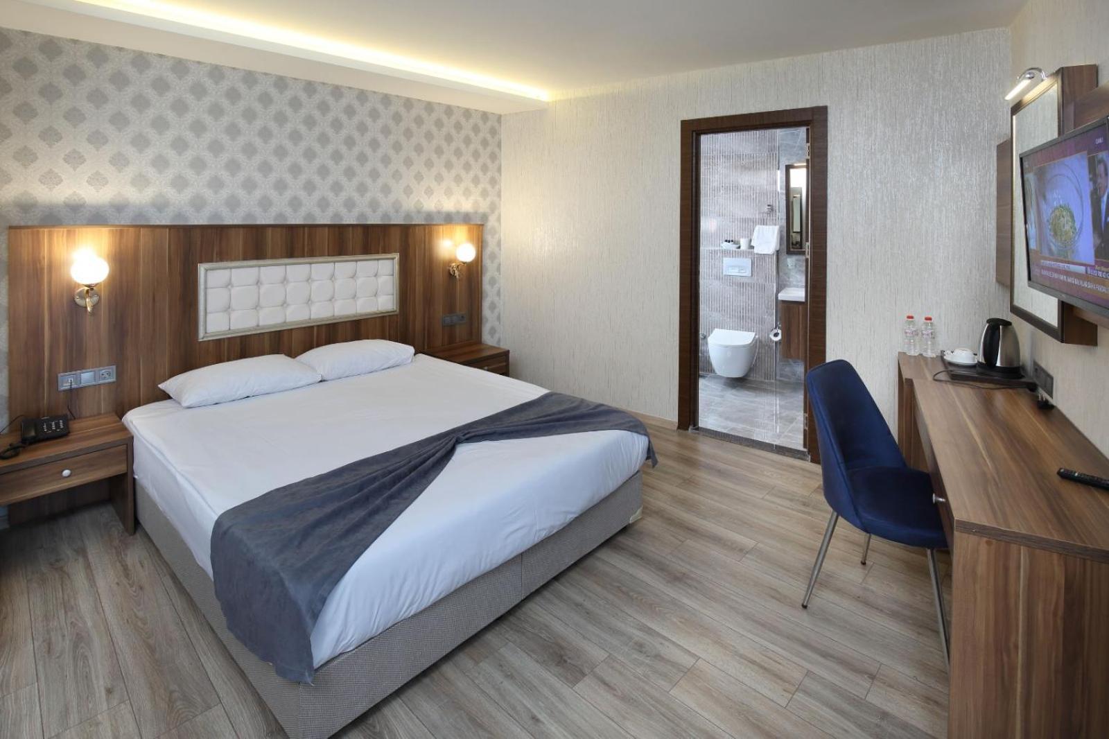 Adana Taskoeprue Hotel المظهر الخارجي الصورة